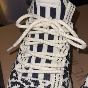 Steve Madden sneakers